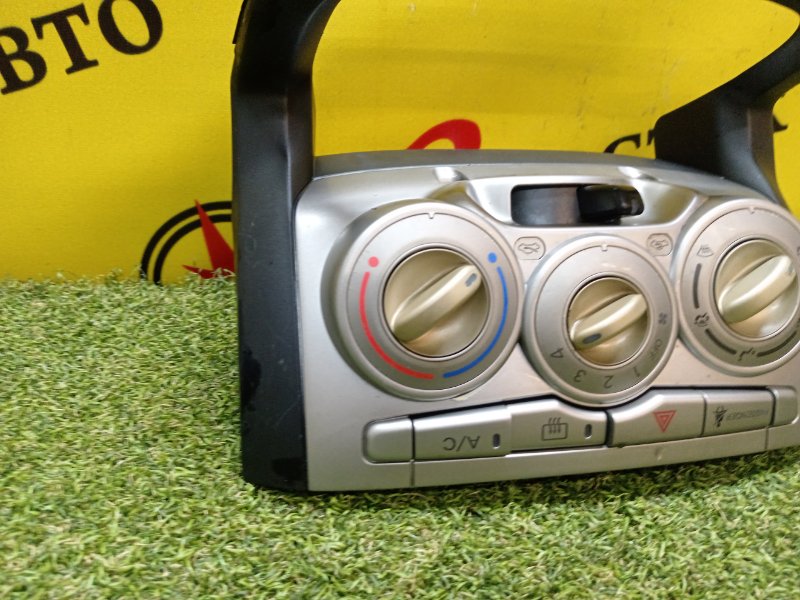 Блок управления климат-контролем, 250 рублей, Красноярск