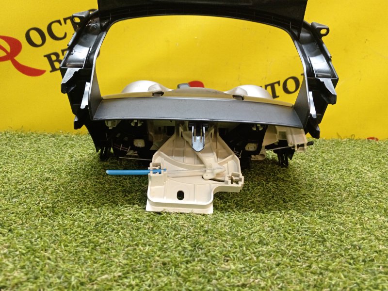 Блок управления климат-контролем, 250 рублей, Красноярск