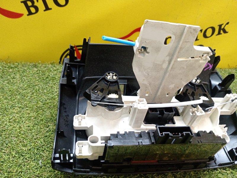 Блок управления климат-контролем, 250 рублей, Красноярск