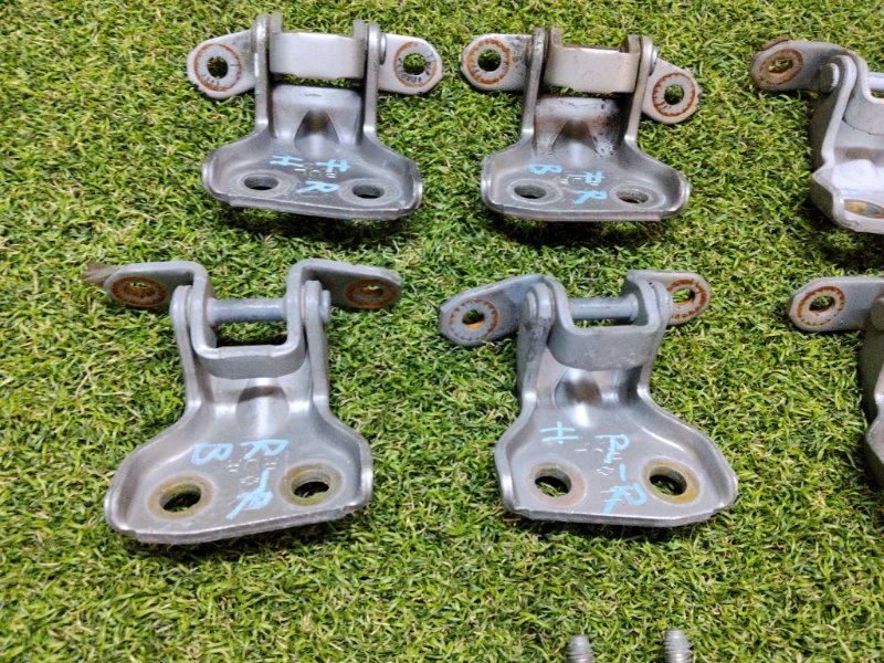 Петля двери, 5000 рублей, Красноярск