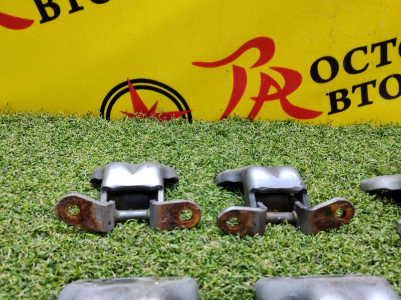 Петля двери, 5000 рублей, Красноярск