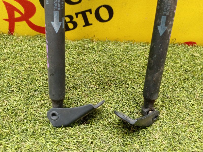 Амортизатор двери багажника, 300 рублей, Красноярск