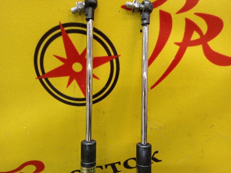 Амортизатор двери багажника, 400 рублей, Красноярск