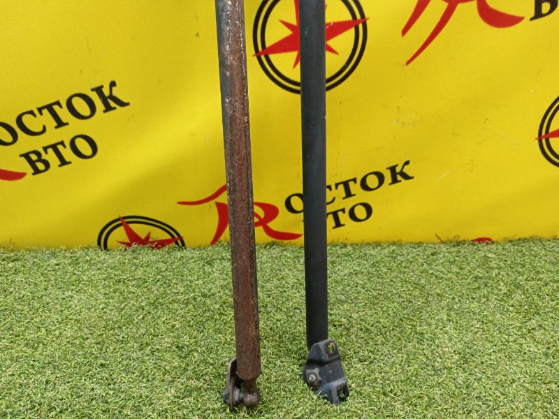 Амортизатор двери багажника, 1500 рублей, Красноярск