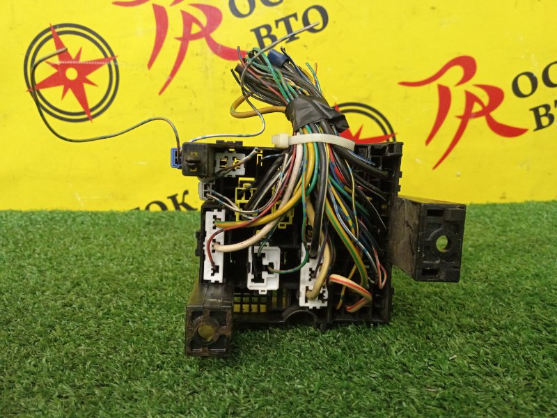 Блок предохранителей салонный, 2000 рублей, Красноярск