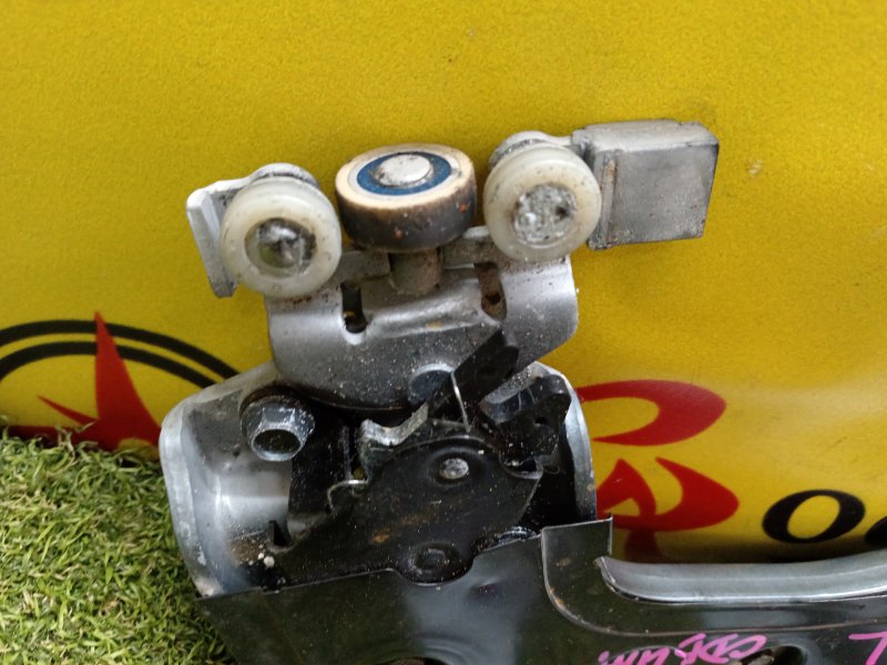 Ролик раздвижной двери, 700 рублей, Красноярск