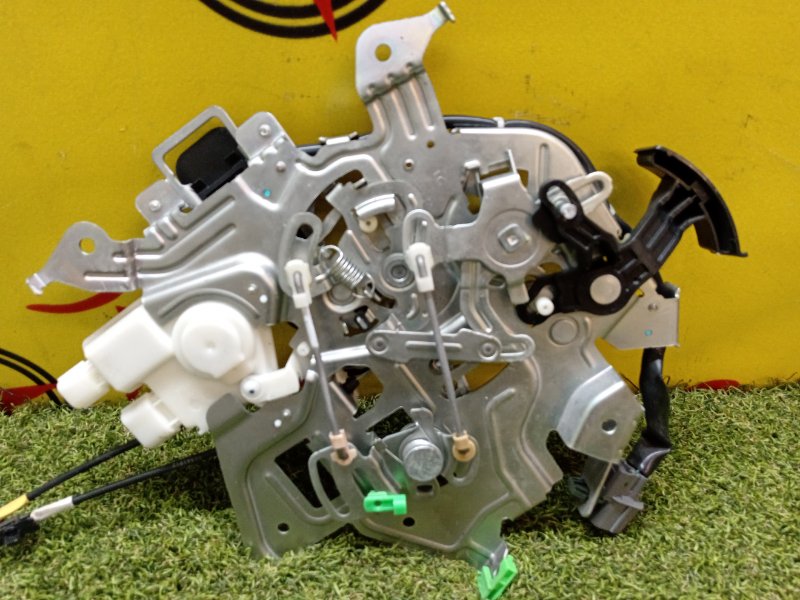 Замок боковой двери, 4000 рублей, Красноярск