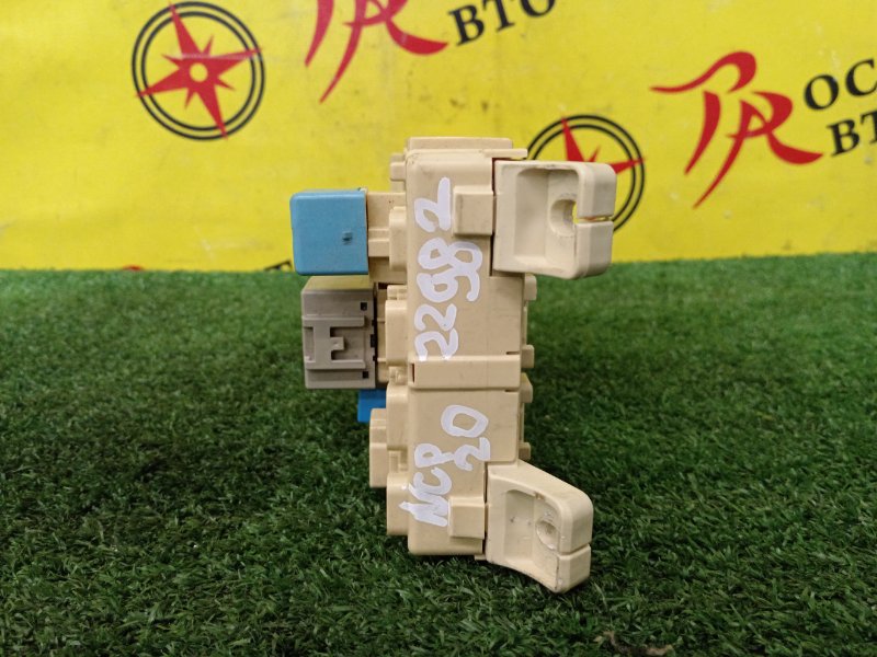 Блок предохранителей салонный, 400 рублей, Красноярск