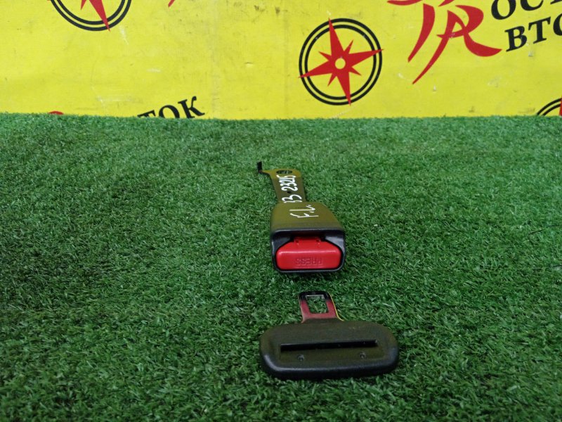 Замок ремня безопасности, 1000 рублей, Красноярск