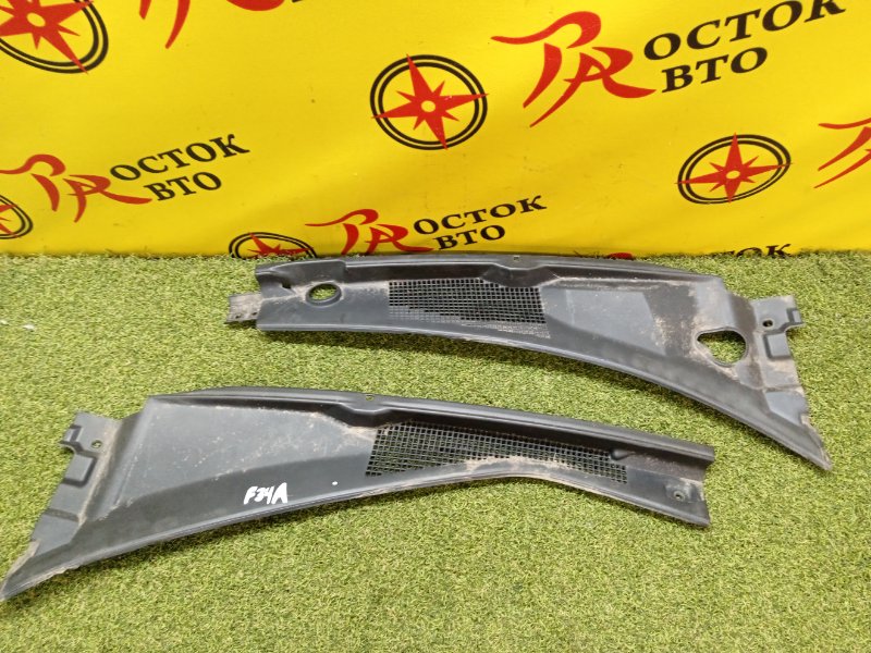 Решетка под лобовое стекло, 400 рублей, Красноярск