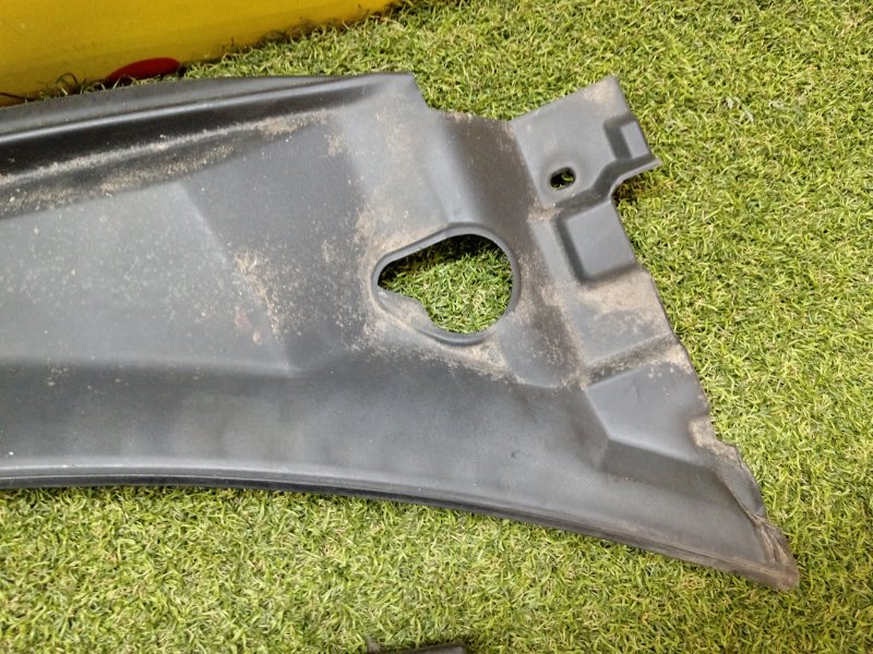 Решетка под лобовое стекло, 400 рублей, Красноярск