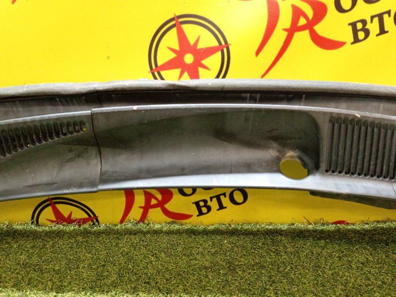 Решетка под лобовое стекло, 300 рублей, Красноярск