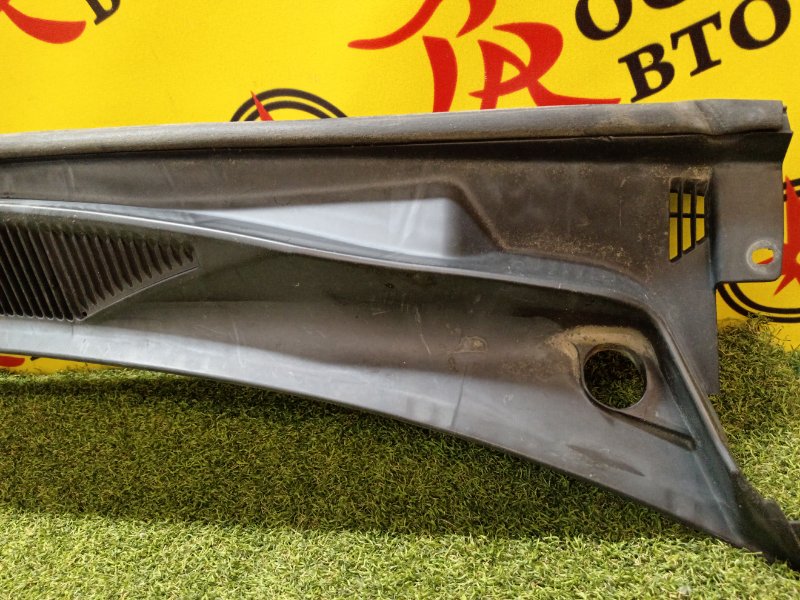 Решетка под лобовое стекло, 300 рублей, Красноярск