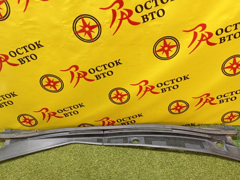 Решетка под лобовое стекло, 300 рублей, Красноярск