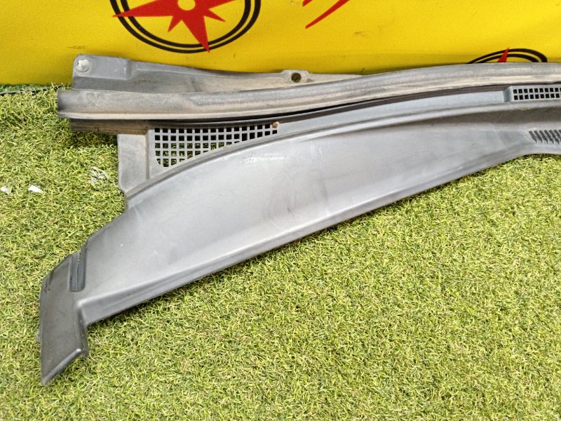 Решетка под лобовое стекло, 300 рублей, Красноярск