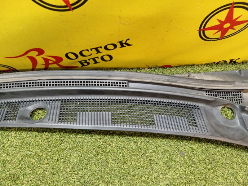 Решетка под лобовое стекло, 300 рублей, Красноярск