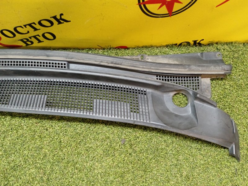 Решетка под лобовое стекло, 300 рублей, Красноярск