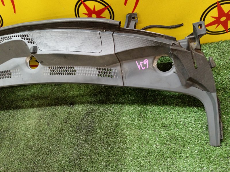 Решетка под лобовое стекло, 2800 рублей, Красноярск