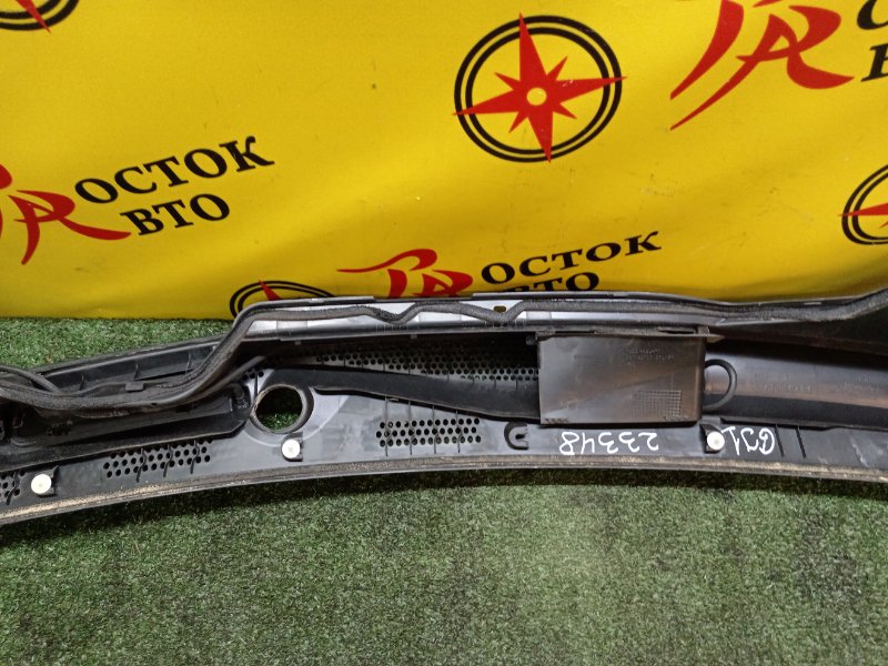 Решетка под лобовое стекло, 2800 рублей, Красноярск