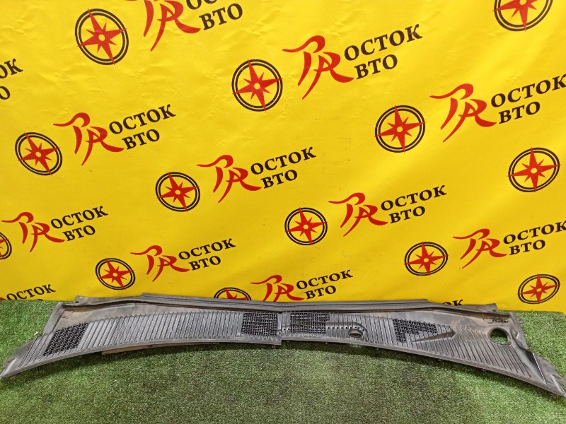 Решетка под лобовое стекло, 500 рублей, Красноярск