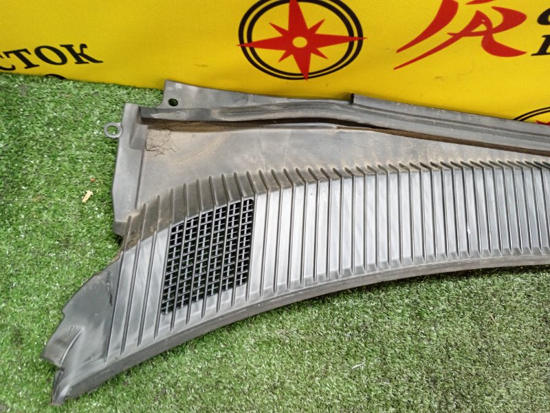 Решетка под лобовое стекло, 500 рублей, Красноярск