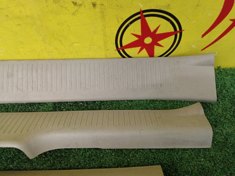 Накладка на порог салона, 2000 рублей, Красноярск