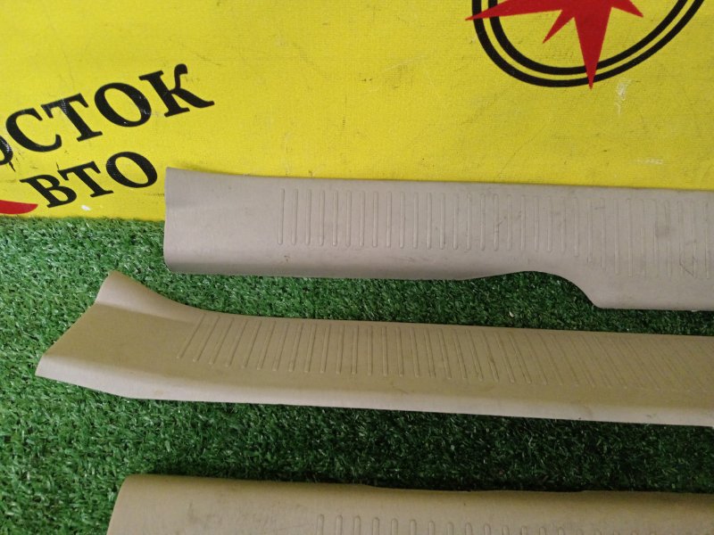 Накладка на порог салона, 2000 рублей, Красноярск