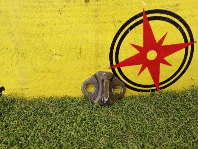 Петля замка багажника, 500 рублей, Красноярск