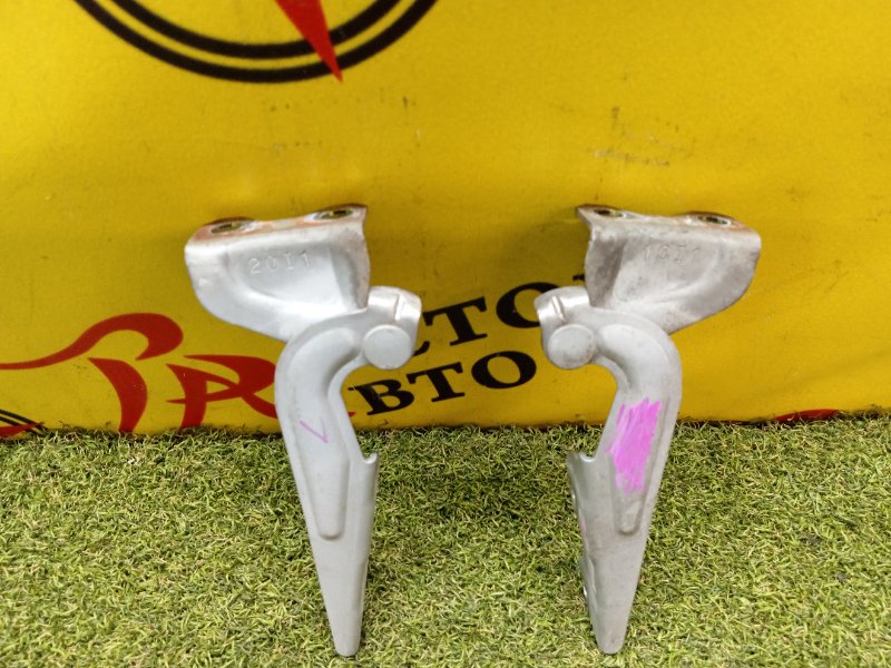 Петля капота, 300 рублей, Красноярск