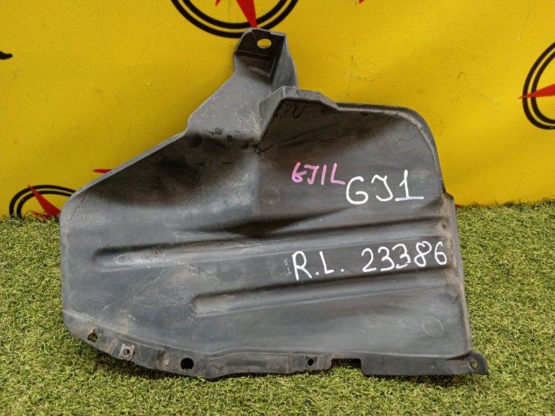 Подкрылок, 200 рублей, Красноярск