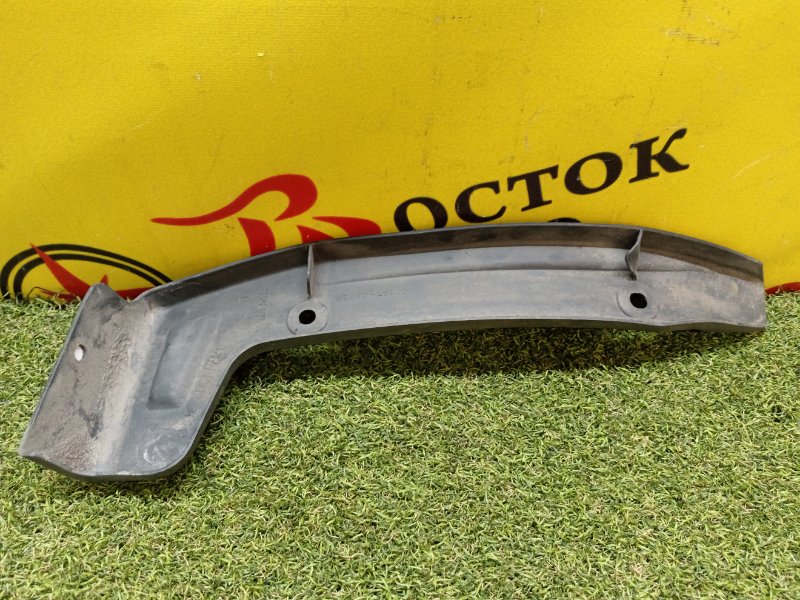 Подкрылок, 500 рублей, Красноярск