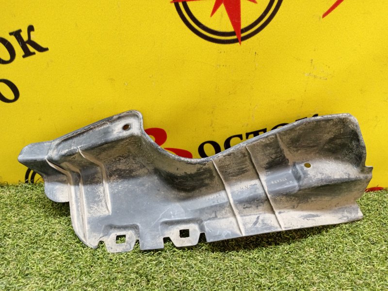 Подкрылок, 500 рублей, Красноярск