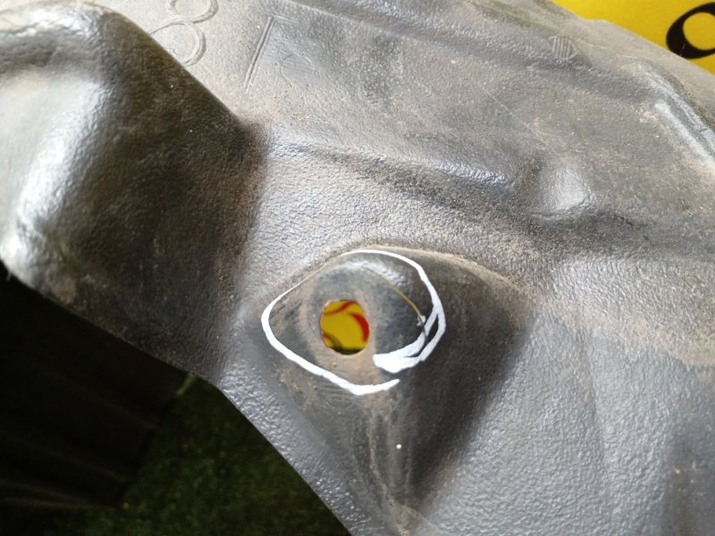 Подкрылок, 500 рублей, Красноярск