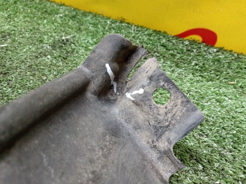 Подкрылок, 1900 рублей, Красноярск