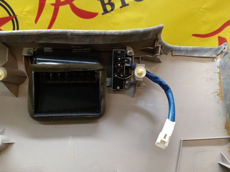 Обшивка багажника, 3000 рублей, Красноярск