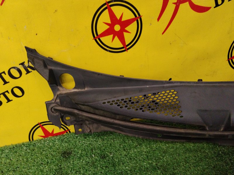 Решетка под лобовое стекло, 300 рублей, Красноярск