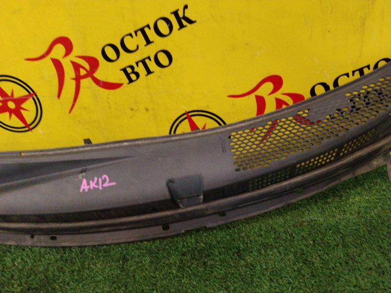 Решетка под лобовое стекло, 300 рублей, Красноярск