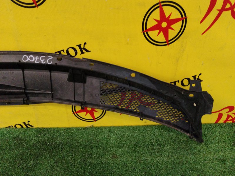 Решетка под лобовое стекло, 300 рублей, Красноярск