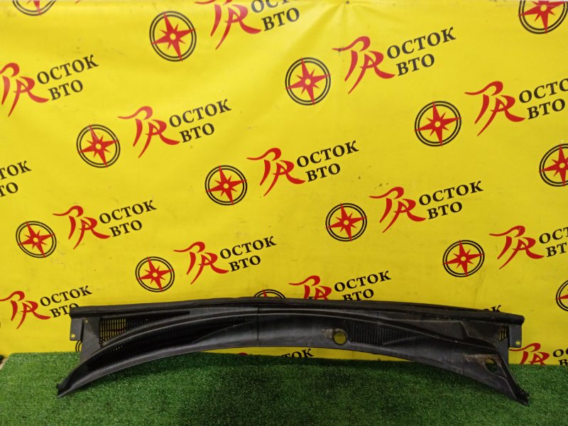 Решетка под лобовое стекло, 300 рублей, Красноярск