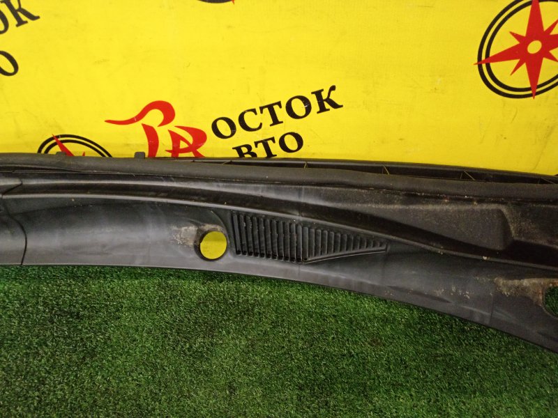 Решетка под лобовое стекло, 300 рублей, Красноярск