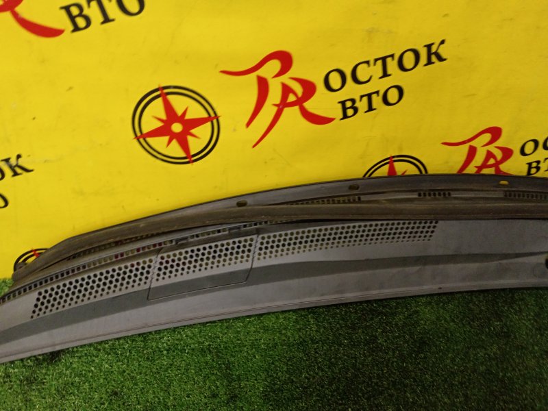 Решетка под лобовое стекло, 500 рублей, Красноярск