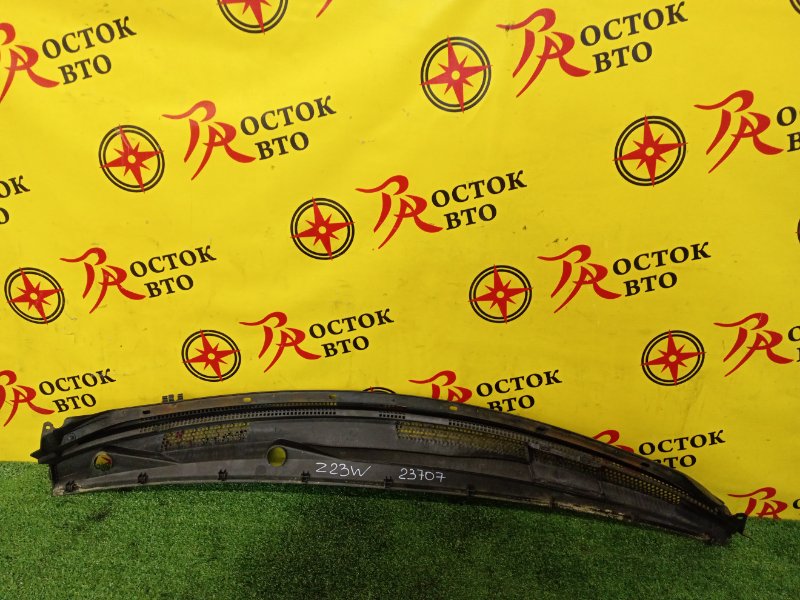 Решетка под лобовое стекло, 500 рублей, Красноярск