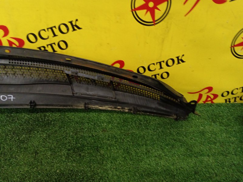 Решетка под лобовое стекло, 500 рублей, Красноярск