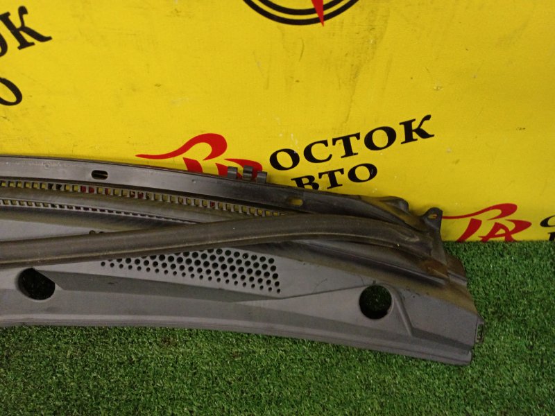 Решетка под лобовое стекло, 500 рублей, Красноярск