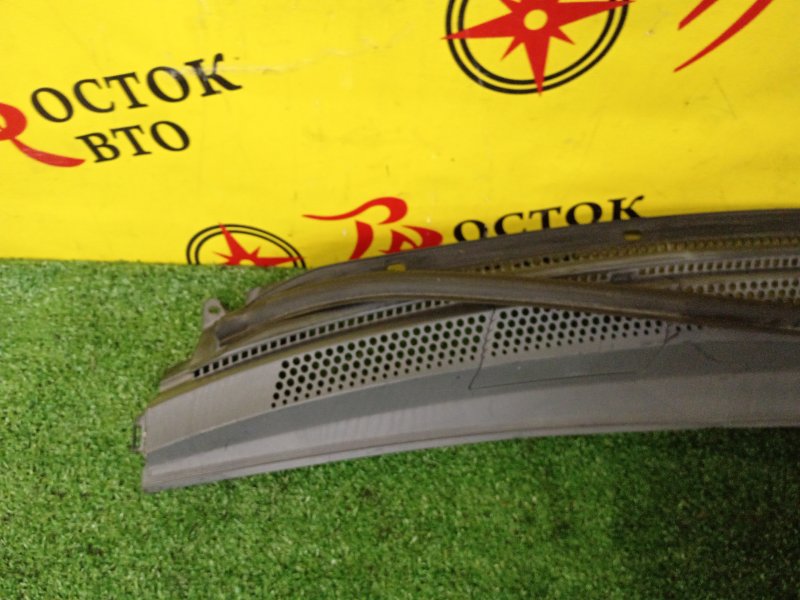 Решетка под лобовое стекло, 500 рублей, Красноярск