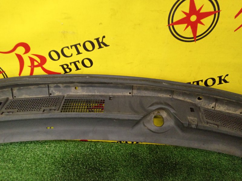 Решетка под лобовое стекло, 800 рублей, Красноярск