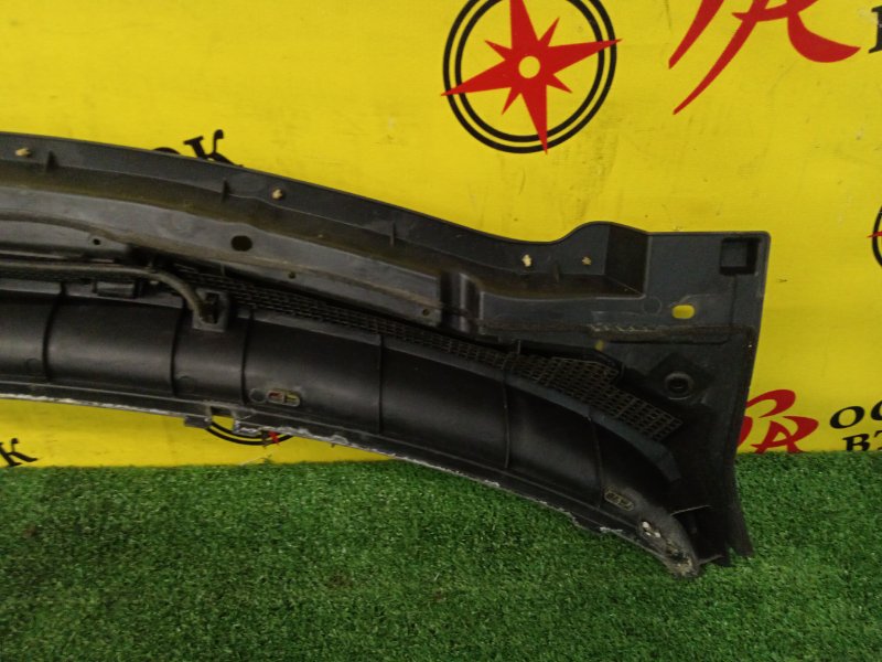 Решетка под лобовое стекло, 800 рублей, Красноярск