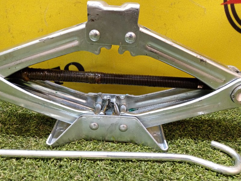 Домкрат, 1500 рублей, Красноярск