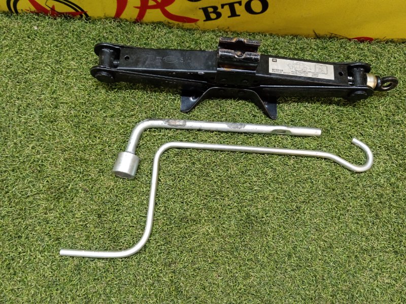 Домкрат, 1500 рублей, Красноярск