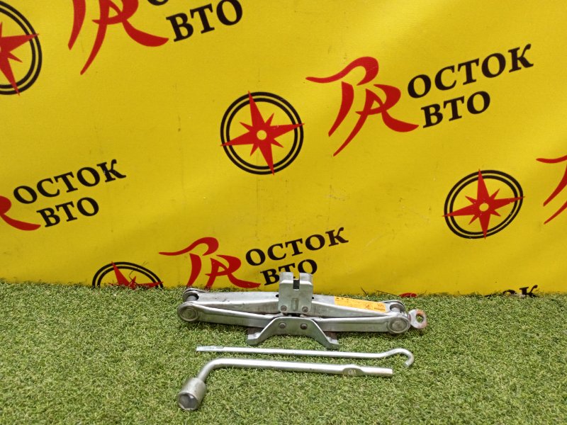 Домкрат, 1000 рублей, Красноярск